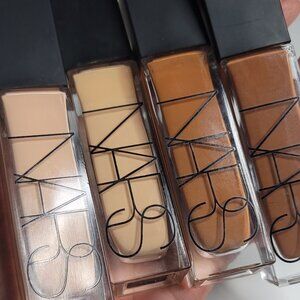 Nars Natural Radiant Longwear Foundation